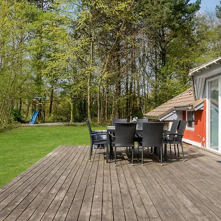 Nice Home In Oksbol With Private Swimming Pool, Can Be Inside Or Outside Oksbøl
