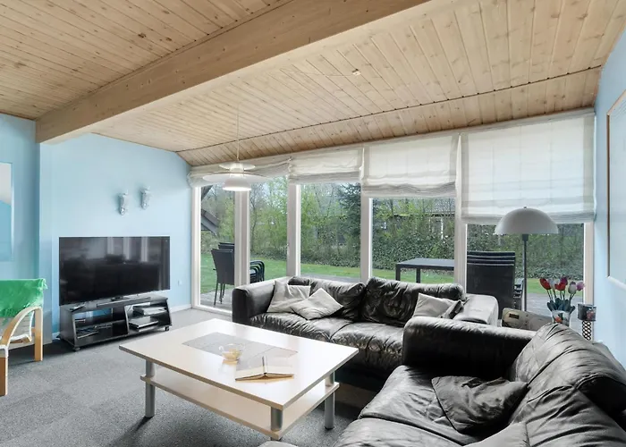 Holiday home Stunning In With Sauna